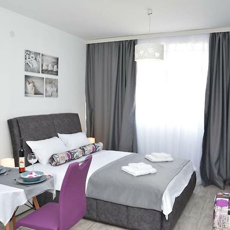 Small Oasis Apartment Tivat Exterior foto