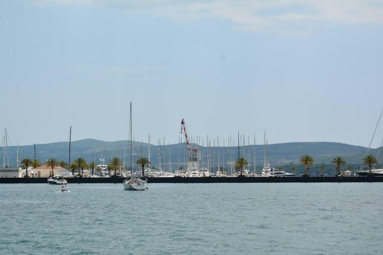 Small Oasis Apartment Tivat Exterior foto